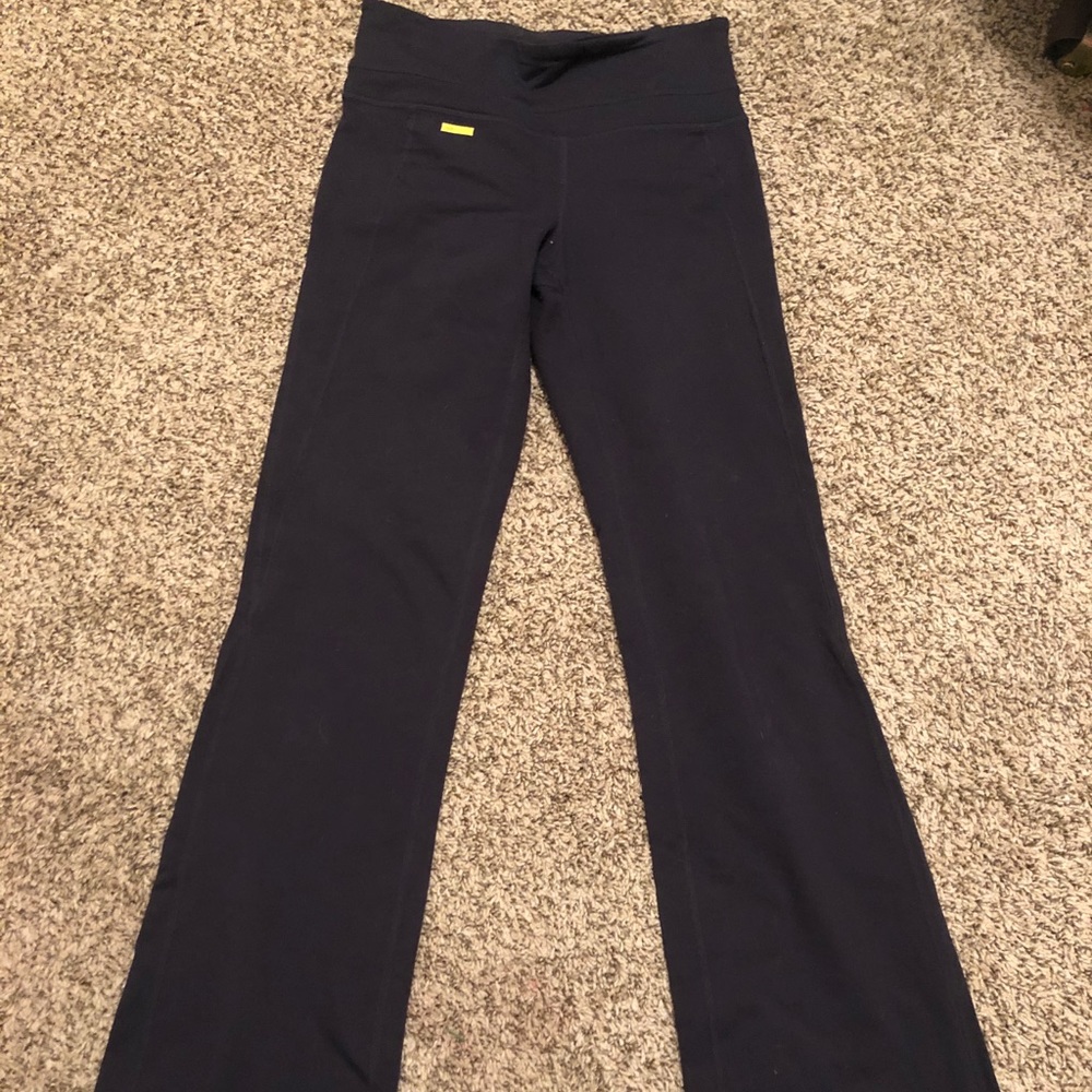 Lolë Yoga Pants